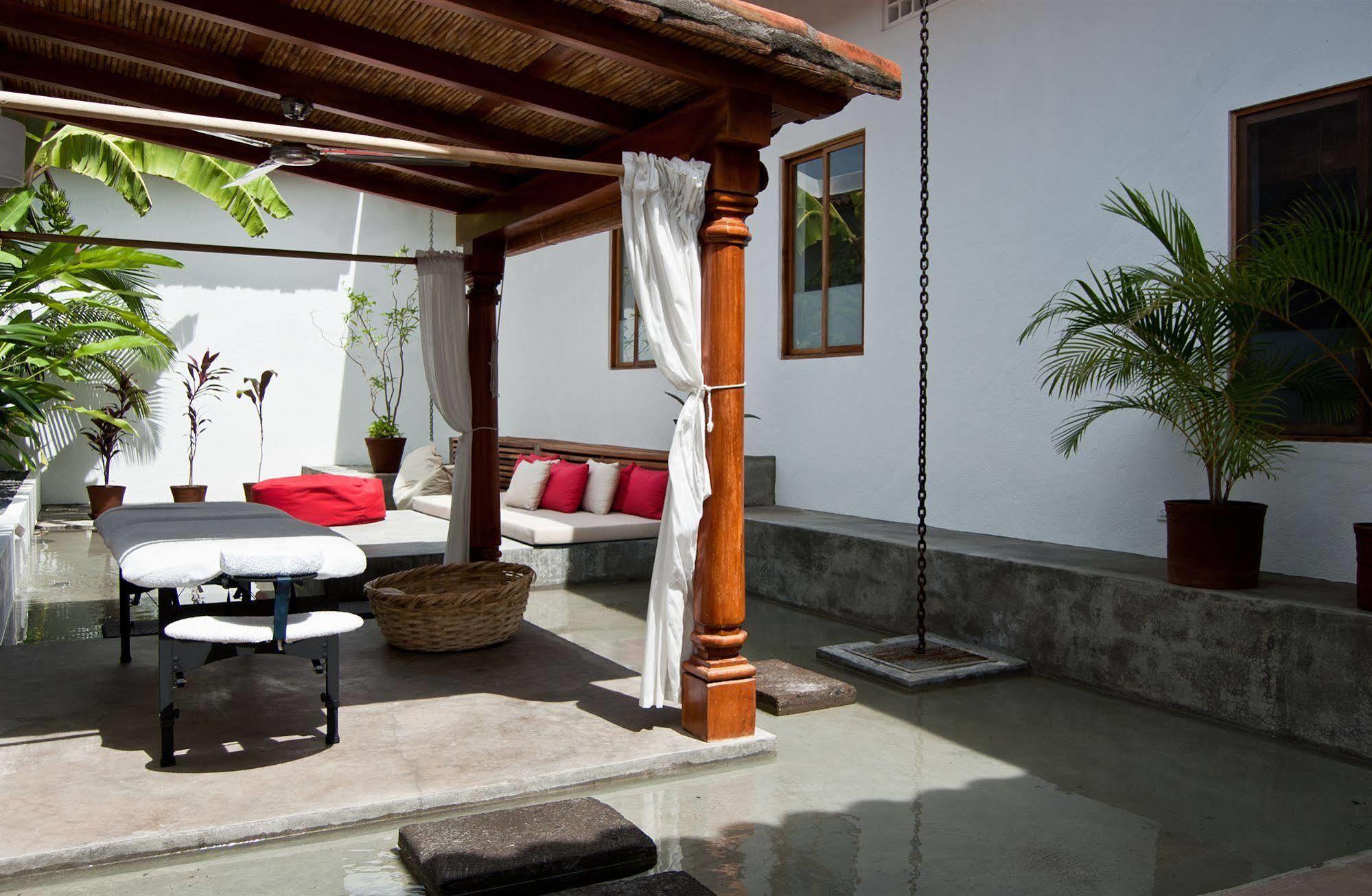 Los Patios Hotel גרנאדה מראה חיצוני תמונה